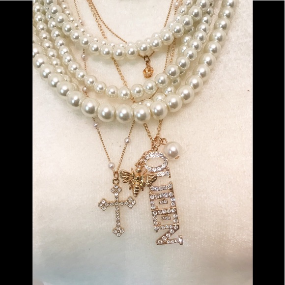 Pearl Commotion Neck Piece✨✨ - Picture 3 of 4